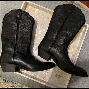 Ariat Western Women's Boot (Style #10001037)